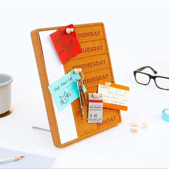 Cork Weekday Planner One-Size - Picture 1 of 6